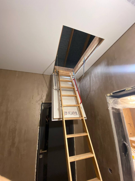 Пример матового натяжного потолка в частный дом