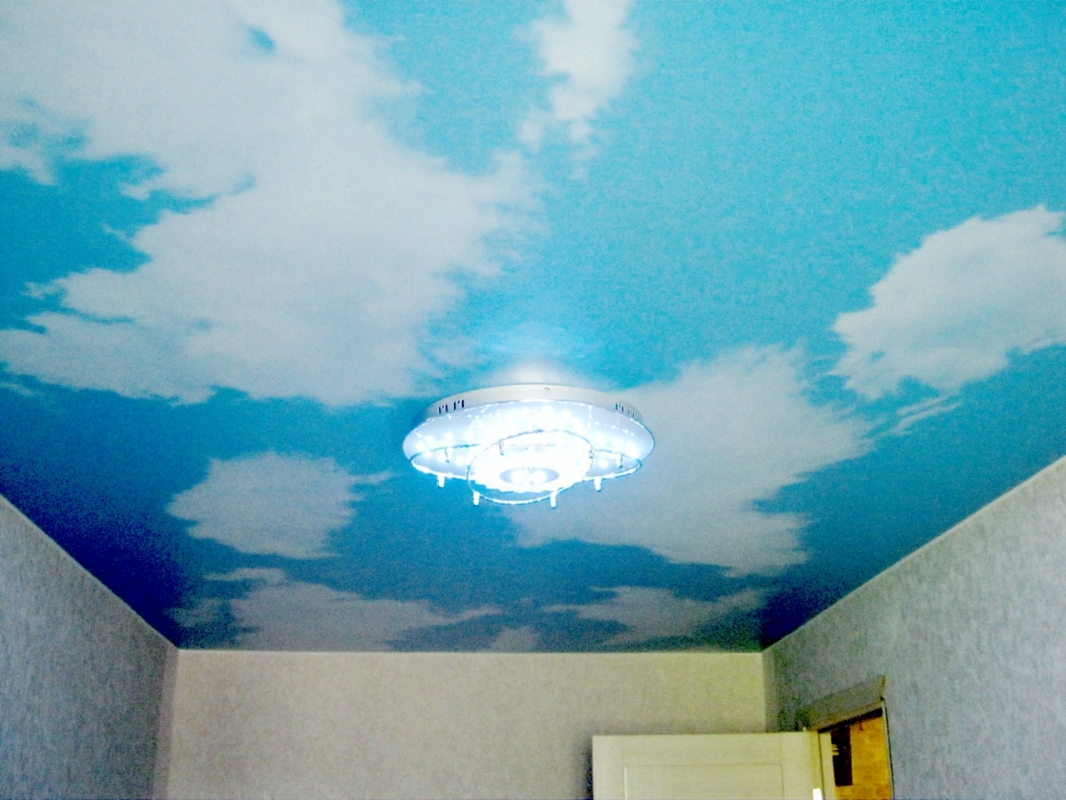 Стоимость потолка с подсветкой 14 м² световые линии