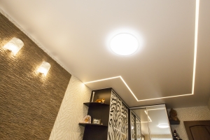 Стоимость потолка с подсветкой 6 м² световые линии